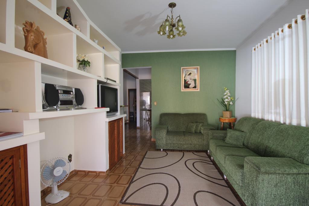 Casa Temporada Gratao 06 Min Dos Parques Thermas Olimpia Ngoại thất bức ảnh